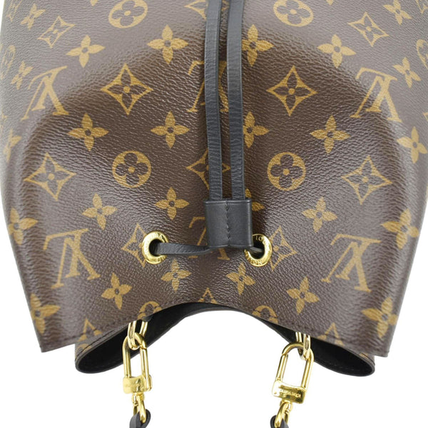 LOUIS VUITTON Neonoe Monogram Canvas Shoulder Bag Black