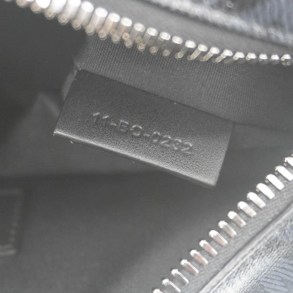 CHRISTIAN DIOR Lingot 22 CD Diamond Canvas Messenger Bag Black