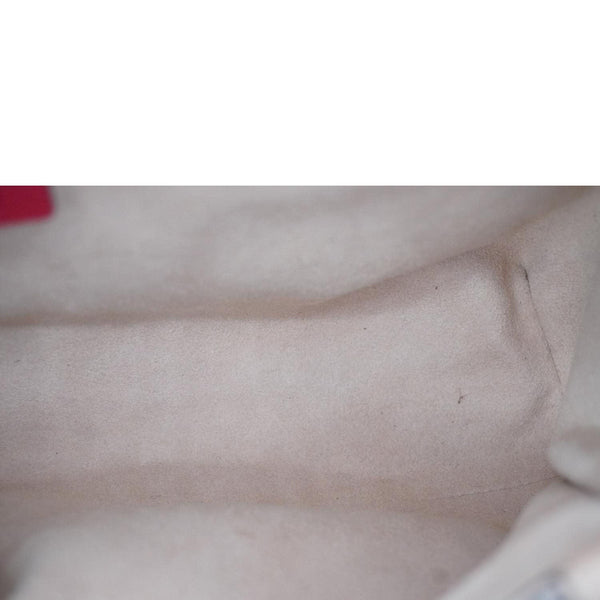 GUCCI GG Marmont Calfskin Matelasse Leather Shoulder Bag Red 448054