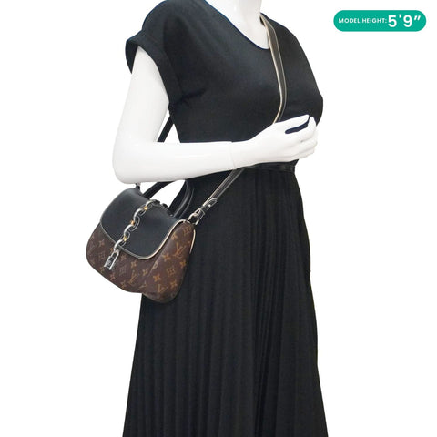 LOUIS VUITTON Chain It Monogram Canvas Top Handle Crossbody Bag Brown