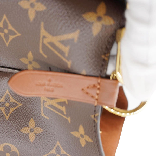 LOUIS VUITTON Neonoe MM Monogram Canvas Shoulder Bag Brown