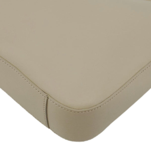 GUCCI Leather Shoulder Bag Cream 001.3812