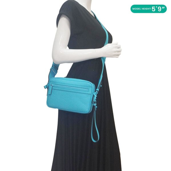 GUCCI GG Small Rubber-effect Leather Crossbody Bag Bright Blue 771293