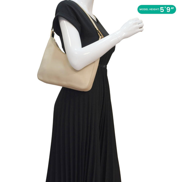 GUCCI Leather Shoulder Bag Cream 001.3812