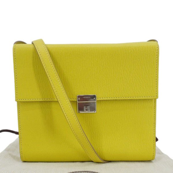 HERMES Clic 16 Epsom Leather Wallet on Strap Crossbody Bag Lime