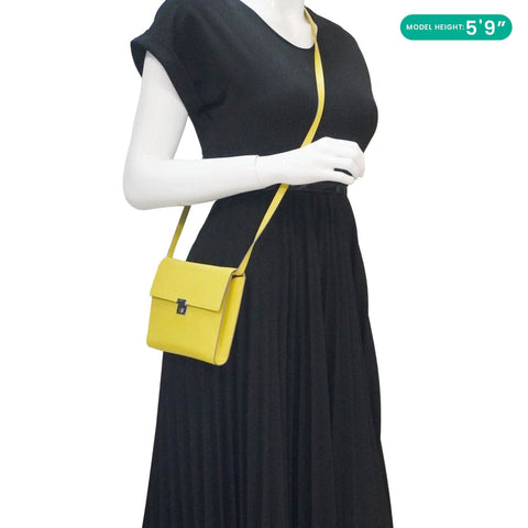 HERMES Clic 16 Epsom Leather Wallet on Strap Crossbody Bag Lime