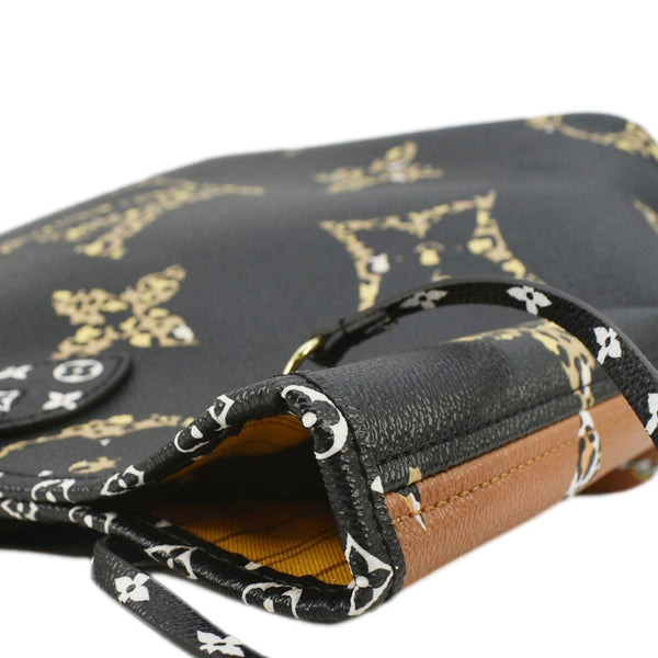 LOUIS VUITTON Neverfull MM Monogram Jungle Shoulder Bag Orange