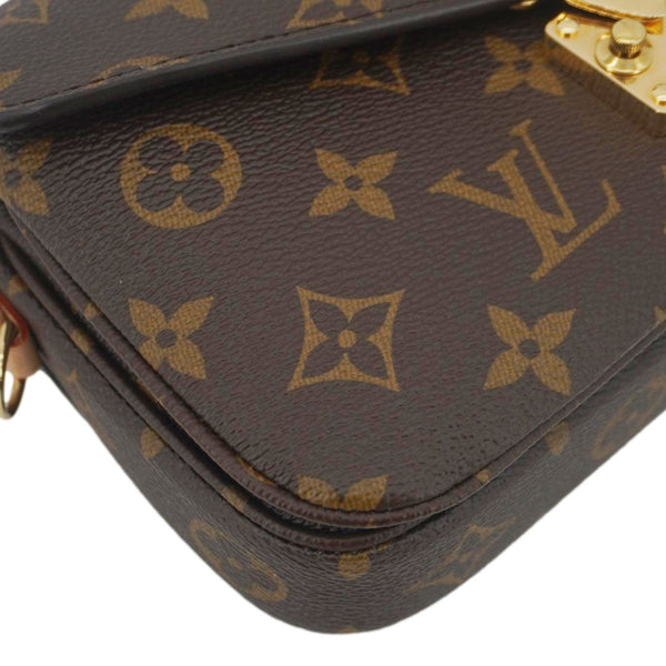 LOUIS VUITTON Metis East West Pochette Monogram Canvas Chain Shoulder Bag Brown