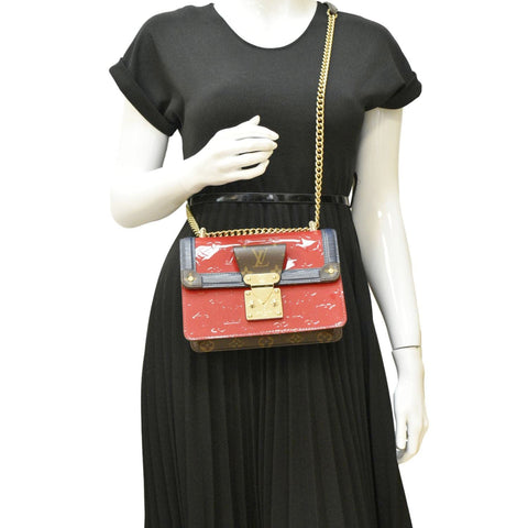 LOUIS VUITTON Wynwood Monogram Vernis Leather Crossbody Bag Red