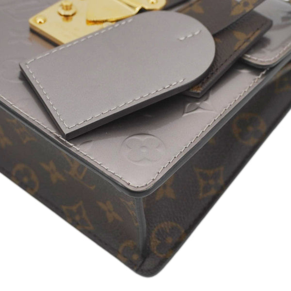 LOUIS VUITTON Spring Street NM Monogram Vernis Crossbody Bag Champagne Metallise