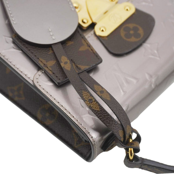 LOUIS VUITTON Spring Street NM Monogram Vernis Crossbody Bag Champagne Metallise