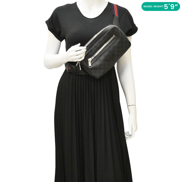 GUCCI GG Supreme Canvas Zip Belt Bag Black 474293