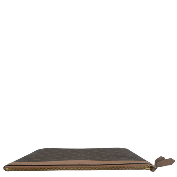 LOUIS VUITTON Daily Pouch Monogram Canvas Clutch Brown
