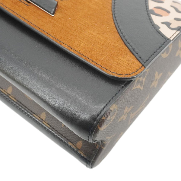 LOUIS VUITTON Twist Leopard Wild Printed Leather Crossbody Bag Multicolor