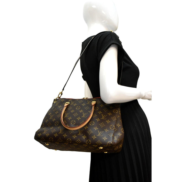 LOUIS VUITTON Pallas MM Monogram Canvas Shoulder Bag Brown