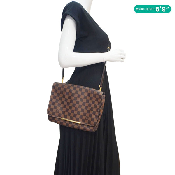 LOUIS VUITTON Hoxton GM Damier Ebene Crossbody Bag Brown