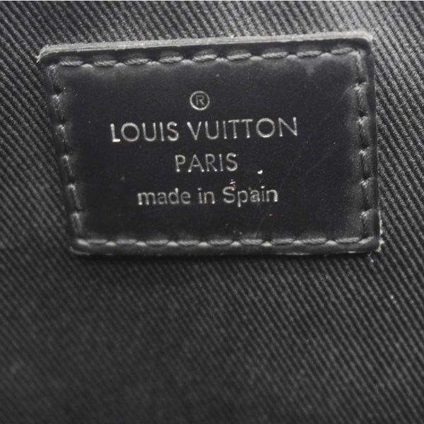 LOUIS VUITTON District PM Messenger Damier Graphite Messenger Bag Black