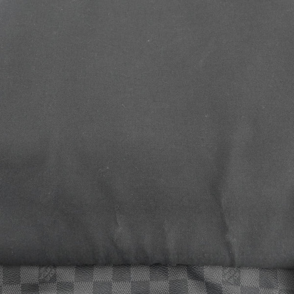LOUIS VUITTON District Messenger Damier Graphite Messenger Bag Black