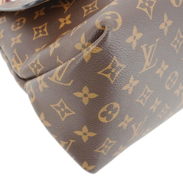 LOUIS VUITTON Beaubourg MM Monogram Canvas Shoulder Bag Brown