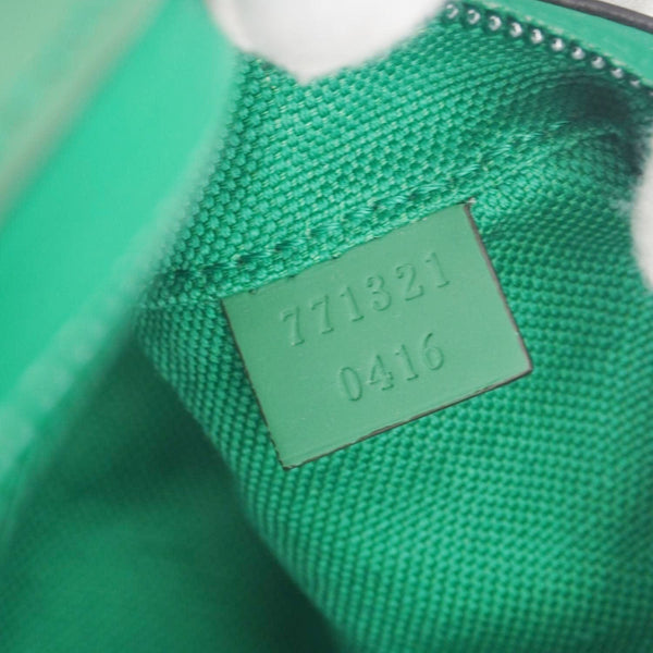 GUCCI GG Rubber-effect Leather Crossbody Bag Green 771321