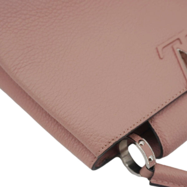 LOUIS VUITTON Capucines Leather Shoulder Bag Pink