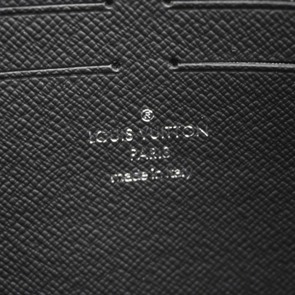 LOUIS VUITTON Voyage MM Damier Graphite Pouch Black