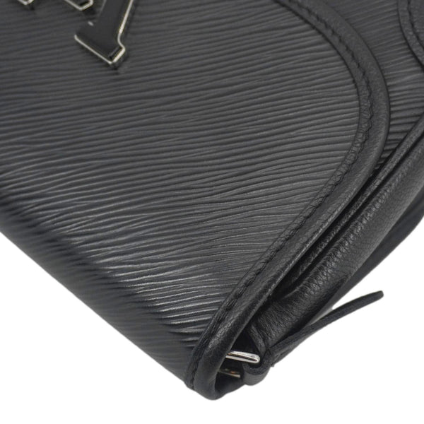 LOUIS VUITTON Buci Epi Leather Shoulder Bag Black