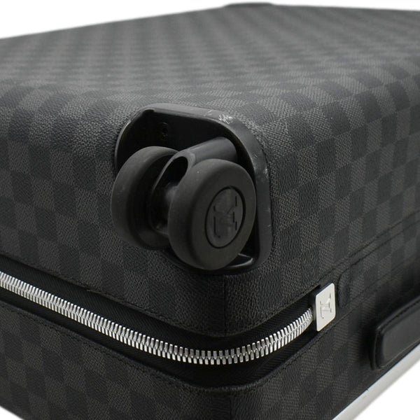 LOUIS VUITTON Horizon 55 Damier Graphite Canvas Rolling Suitcase Black