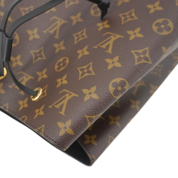 LOUIS VUITTON Neonoe MM Monogram Canvas Shoulder Bag Brown
