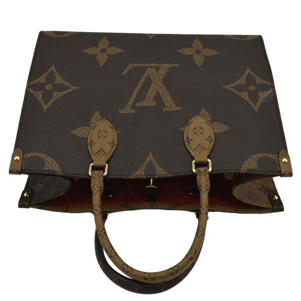 LOUIS VUITTON Onthego MM Giant Monogram Canvas Tote Shoulder Bag Brown