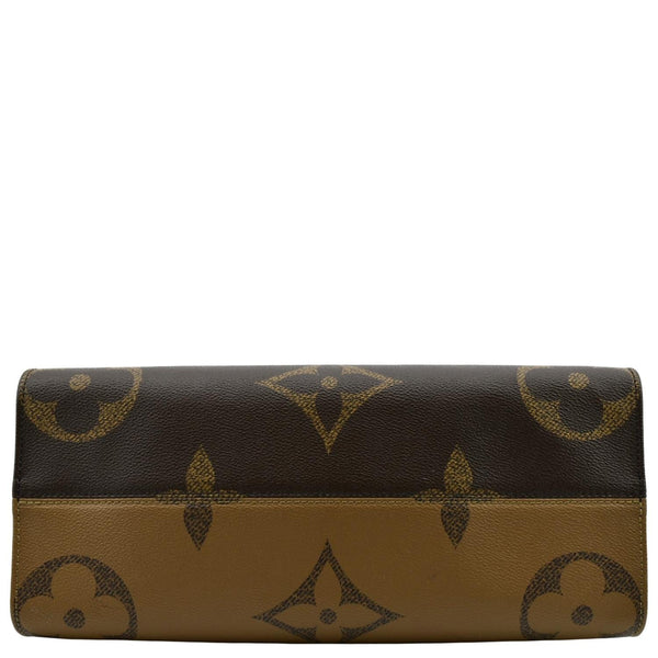 LOUIS VUITTON Onthego MM Giant Monogram Canvas Tote Shoulder Bag Brown