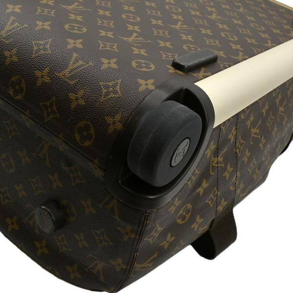 LOUIS VUITTON Horizon Soft 55 Monogram Canvas Rolling Duffle Bag Brown