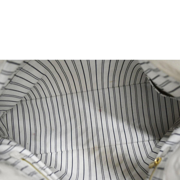 LOUIS VUITTON Artsy MM Monogram Empreinte Leatther Hobo Bag Beige