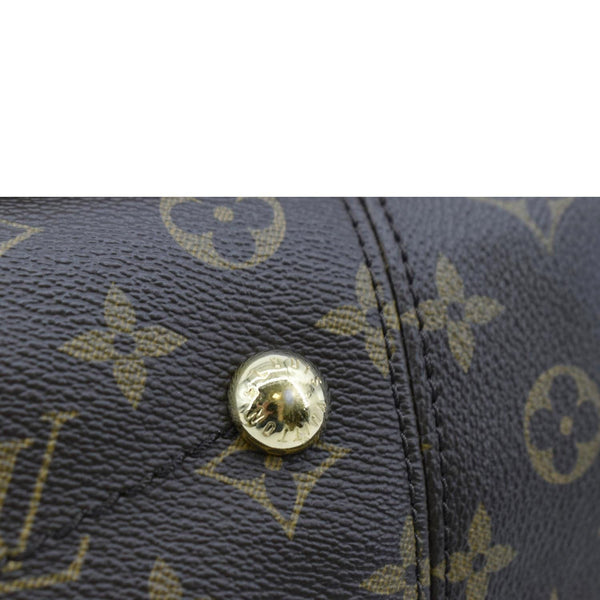 LOUIS VUITTON Artsy MM Monogram Canvas Hobo Bag Brown