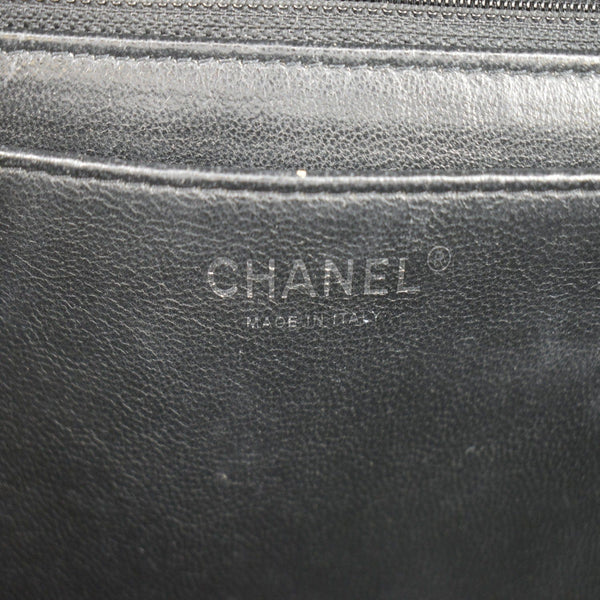 CHANEL Classic Maxi Single Flap Patent Leather Shoulder Bag Black