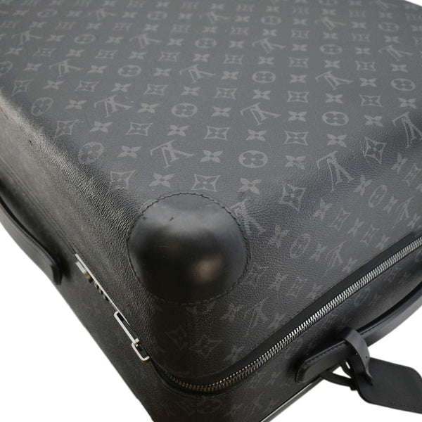 LOUIS VUITTON Horizon 70 Monogram Eclipse Canvas Rolling Suitcase Black