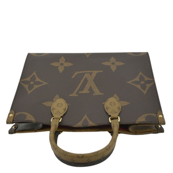 LOUIS VUITTON Onthego MM Giant Monogram Canvas Tote Shoulder Bag Brown