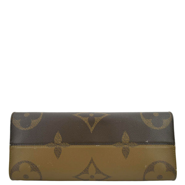 LOUIS VUITTON Onthego MM Giant Monogram Canvas Tote Shoulder Bag Brown