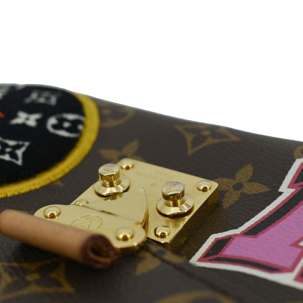 LOUIS VUITTON luxury metis Pochette Crossbody Bag Brown with clip