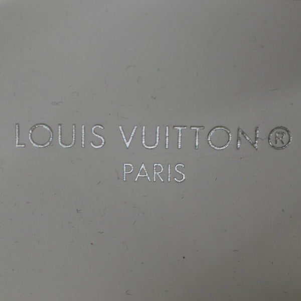 LOUIS VUITTON Archlight Sneakers White/Navy Blue Size 38 with brand logo