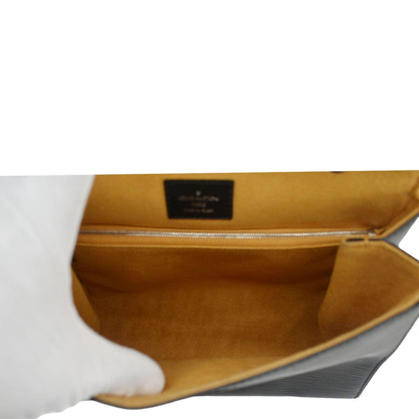 LOUIS VUITTON Grenelle PM Epi Leather Shoulder Bag Black