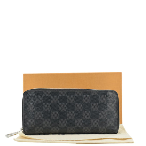 LOUIS VUITTON Damier Graphite Vertical Zippy Wallet Black