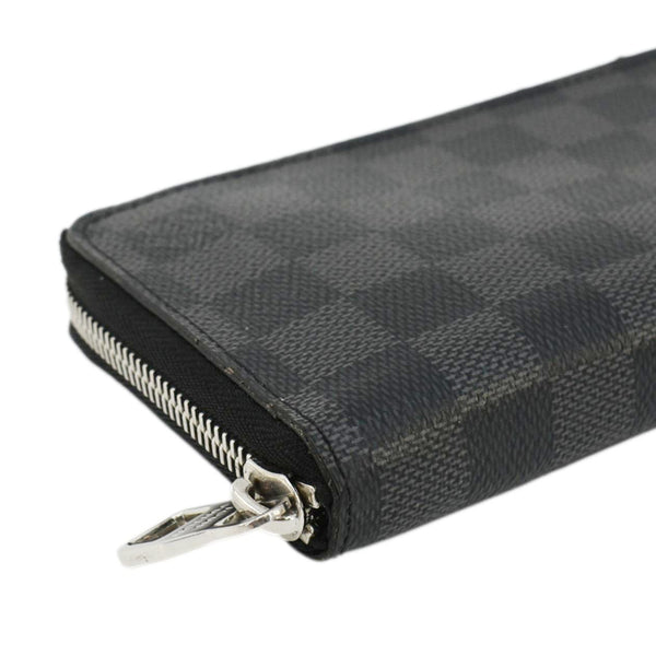 LOUIS VUITTON Damier Graphite Vertical Zippy Wallet Black