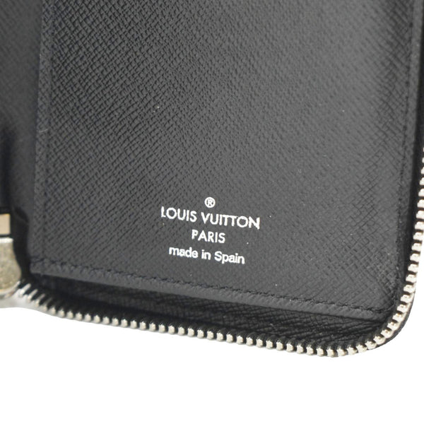 LOUIS VUITTON Damier Graphite Vertical Zippy Wallet Black
