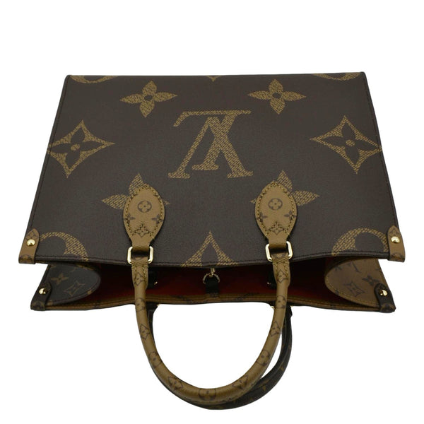 LOUIS VUITTON Onthego MM Giant Monogram Canvas Tote Shoulder Bag Brown