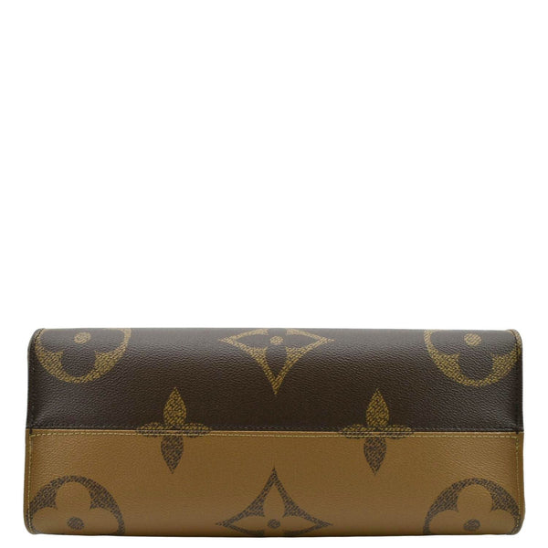 LOUIS VUITTON Onthego MM Giant Monogram Canvas Tote Shoulder Bag Brown