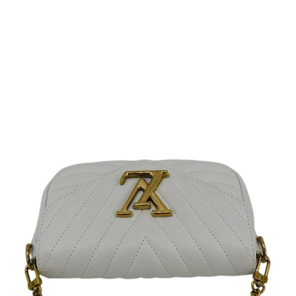LOUIS VUITTON New Wave Multi Pochette Leather Chain Shoulder Bag White