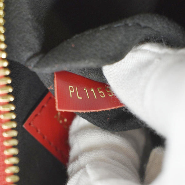 LOUIS VUITTON Boite Chapeau Mini Monogram Vernis Shoulder Bag Red