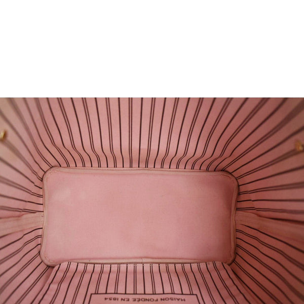 LOUIS VUITTON Neverfull MM Jungle Dots Monogram Canvas Shoulder Bag Brown