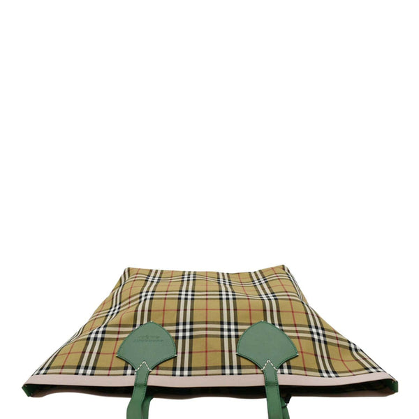 BURBERRY Giant Reversible Large Tote Bag Multicolor uppe rlook